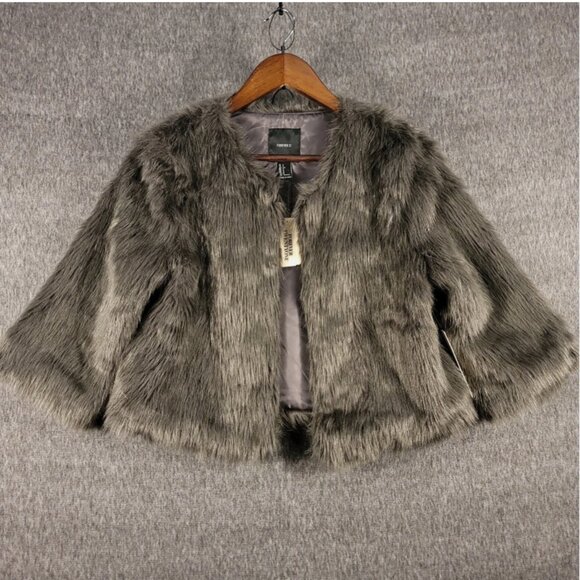 NWT Forever 21 Women’s Small Gray Faux Fur Coat Jacket Soft Warm Fall Winter - Picture 1 of 12